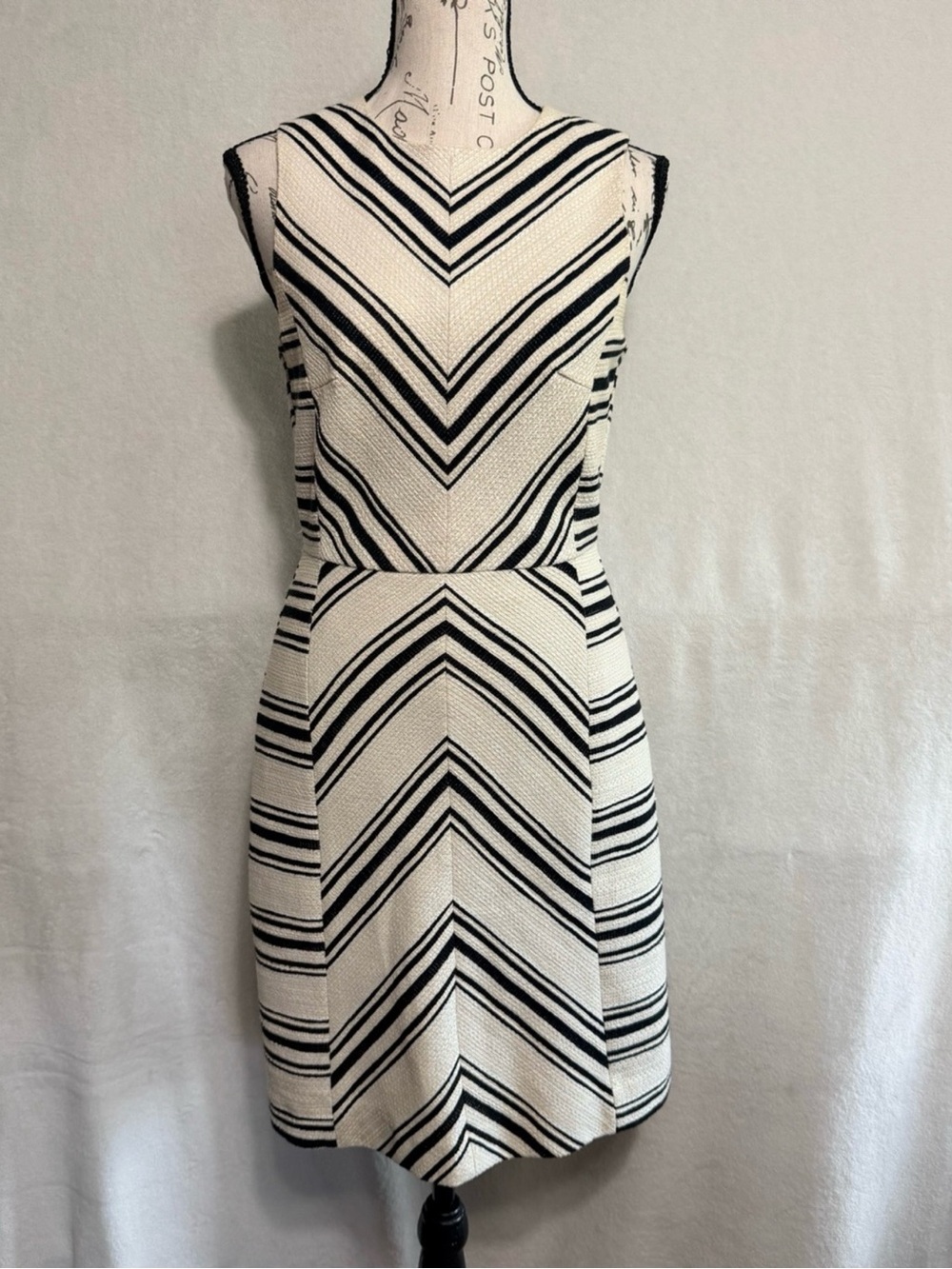H&M Sleeveless round neck lined Tweed Cream and Black Striped Work Dress. 8 - Picture 2 of 9